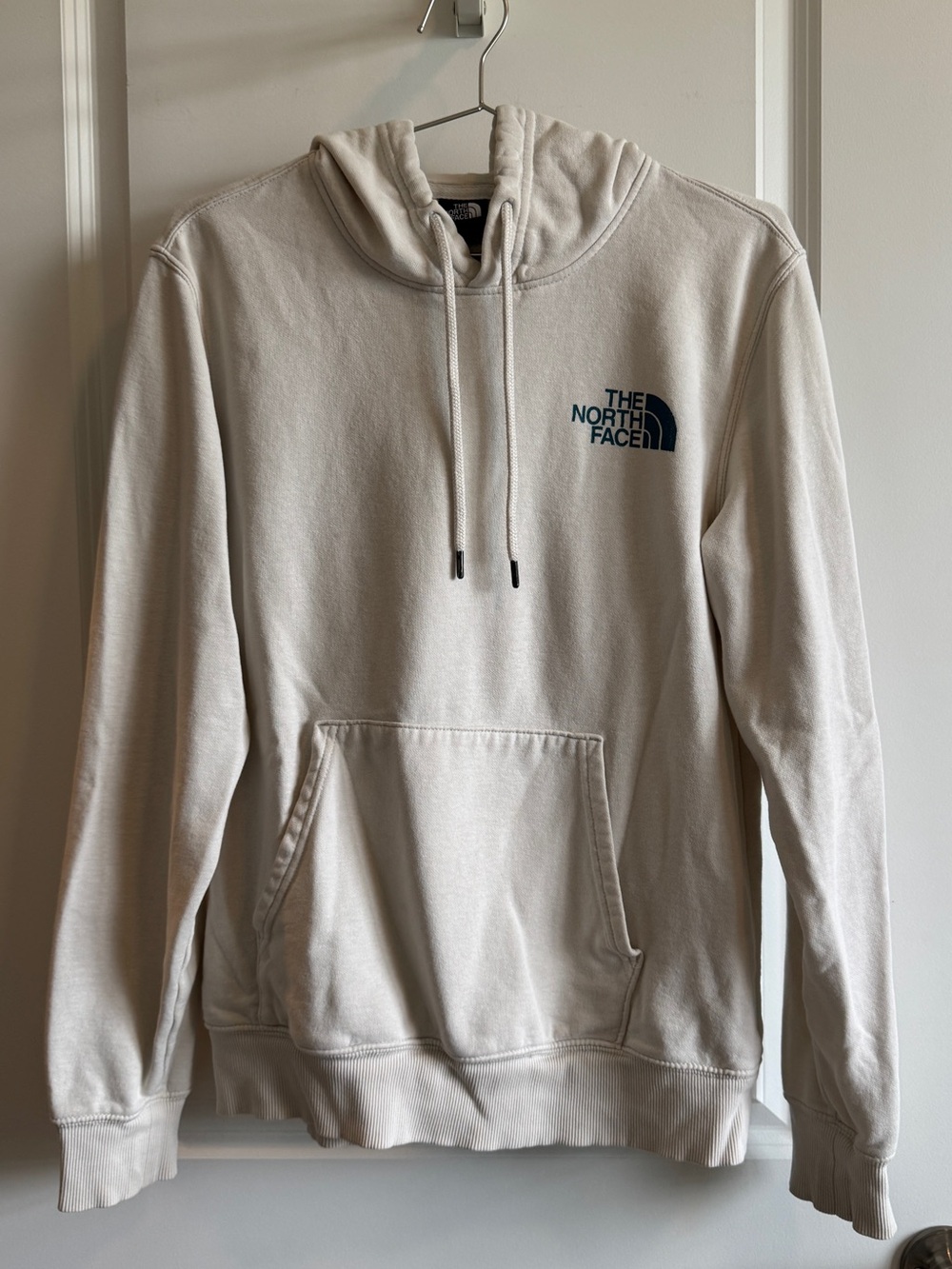 The North Face Men's Cream Logo lightweight Hoodie
